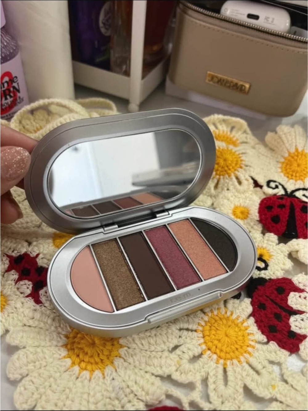 Six-Shade Women's Eyeshadow Palette in Neutral & Rose Tones